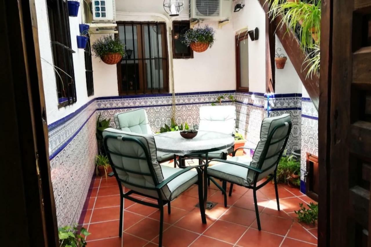 Apartamento Ilarcuris Con Patio Privado Толедо Экстерьер фото